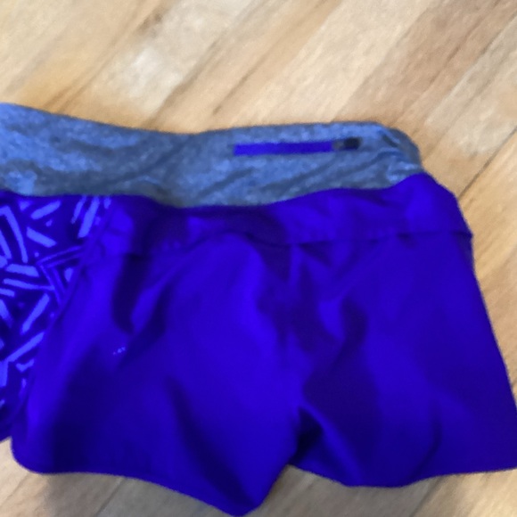 MPG Gray and Navy Athletic Shorts - Picture 3 of 3